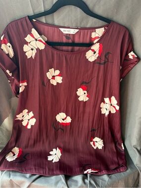 Nine West Maroon Floral Short Sleeve Blouse